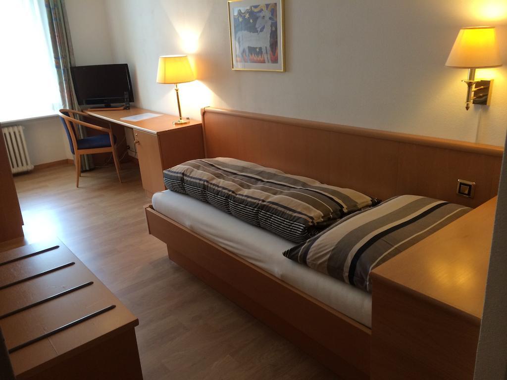 Hotel Schwert Näfels Chambre photo