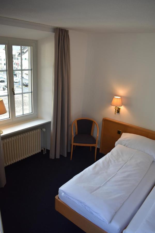 Hotel Schwert Näfels Extérieur photo